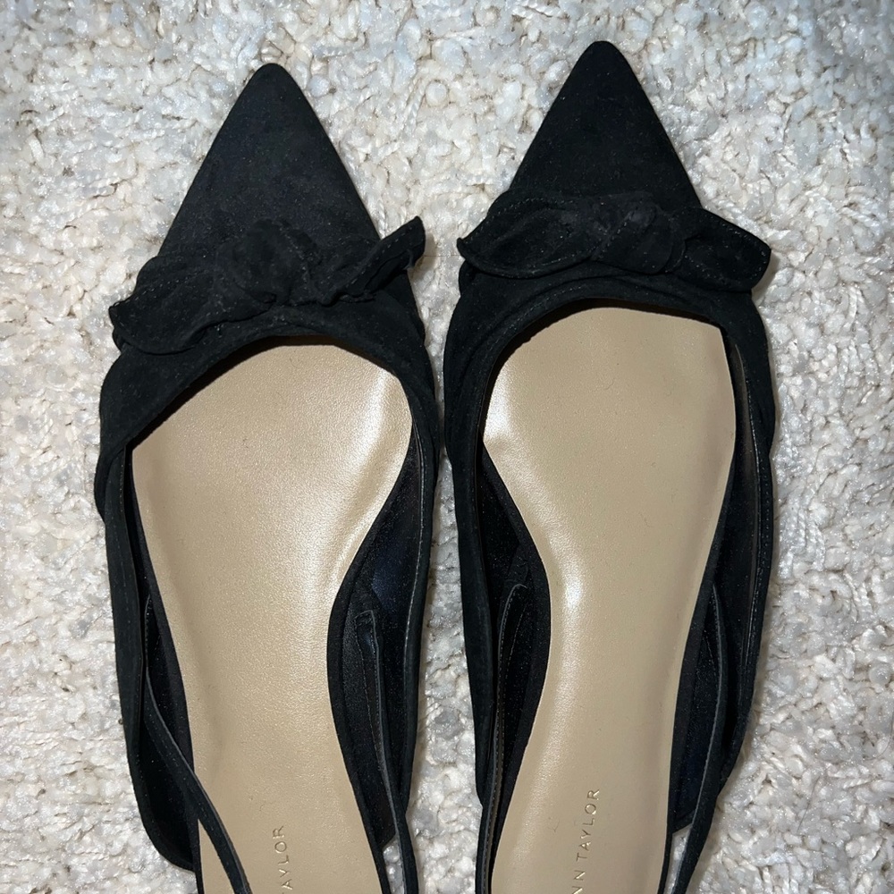 Womens size 9 flats, sling back, black velvet shoes
